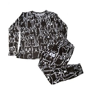 Khurmi Pijama Invierno Collage Gatos Negro Damas